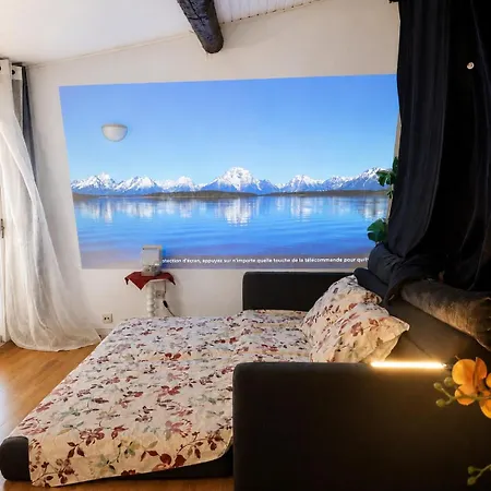 ホームステイ French Loft In