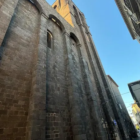 French Loft In ホームステイ